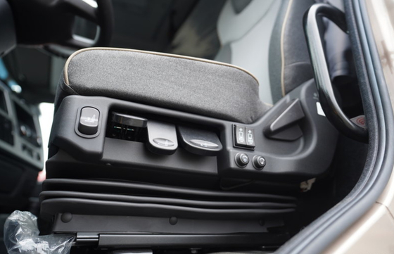 Hình thức lái xe 6x4 Xe tải hạng nặng Cng 470hp Euro V Emssioni Cấp