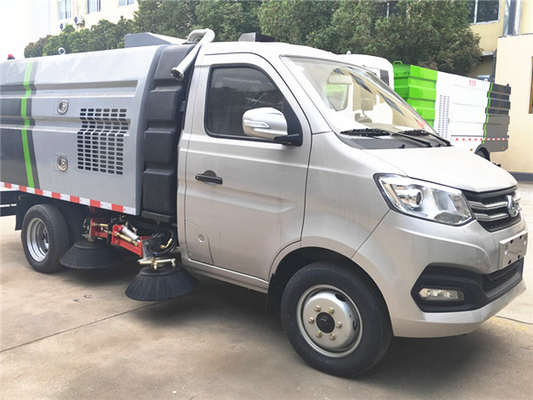 Xe tải quét đường loại xăng 3CBM Xe tải quét dọn bề mặt cứng Xe tải quét rác làm sạch bề mặt