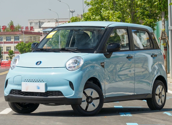 LINGBOX Lái xe tay trái Mini Suv điện 5 cửa Sân tập 140km