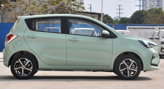 Xe điện Chang'An Benben E-Star EV Hatchback 310km Xe mini tại nhà