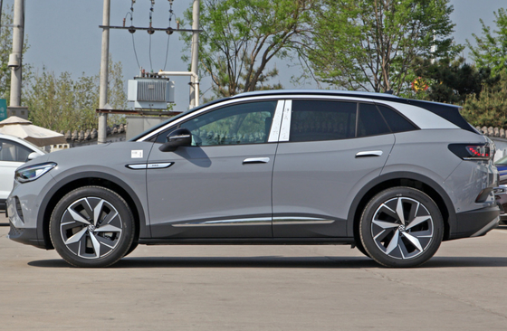 SUV điện Còn hàng VW ID4 Crozz Pro 84kwh Pin 5 chỗ Phiên bản SUV nhỏ gọn Y2022